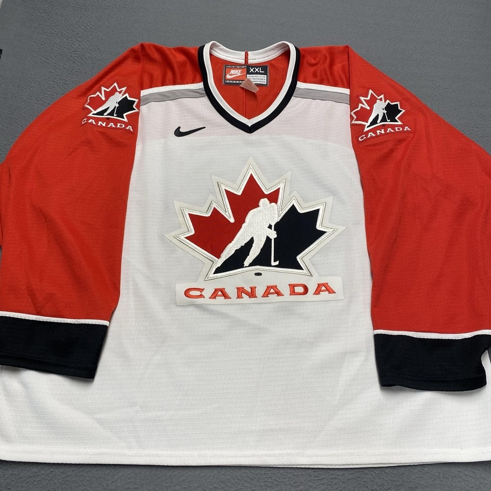 Vintage Team Canada Jersey Mens 2XL White Red Hockey Nike Made In Canada